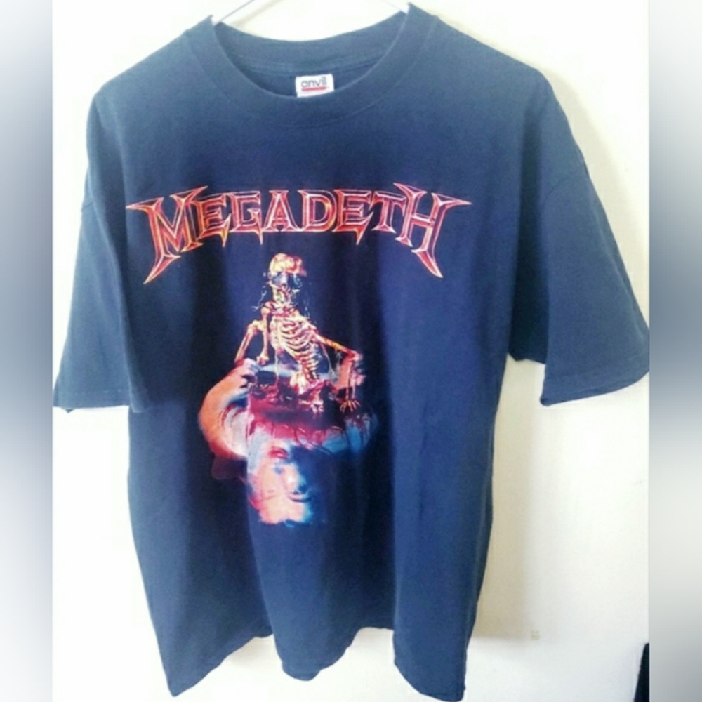 Megadeth "The World Needs A Hero" Band Tour Tshirt XL Black Rare Vintage.